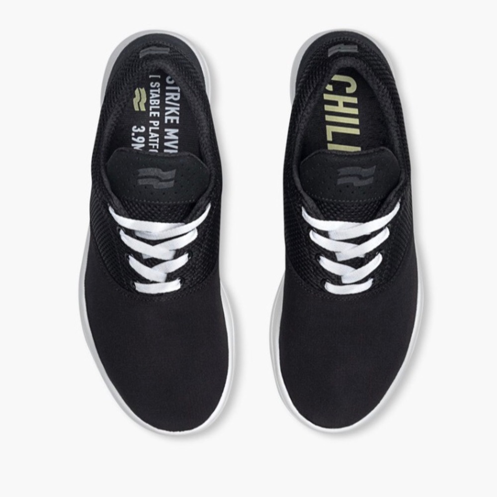 BRAND NEW Strike Mvmnt Chill spill AF 8.5/7